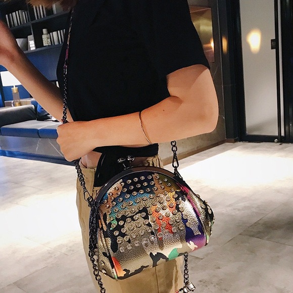 Lady Chic Rhinestones Kiss Lock PU Leather Chain Shoulder/Crossbody Bag - Picture 2 of 8